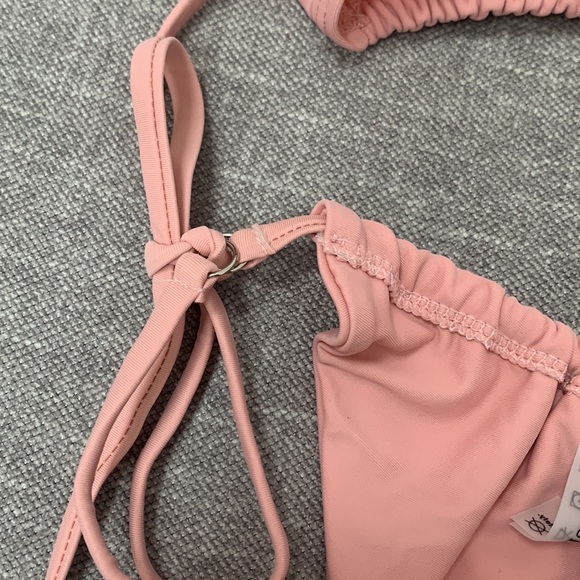 Pink Bikini - Picture 5 of 5